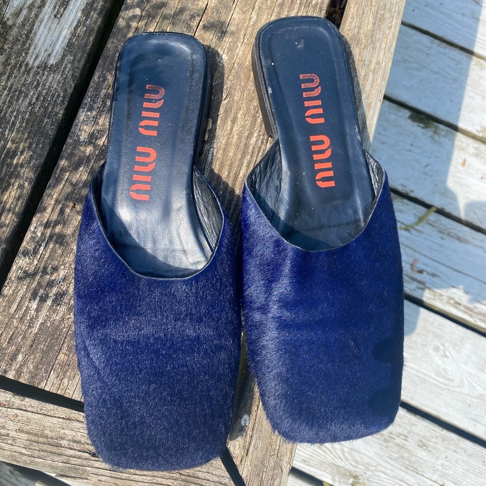 Miu Miu Slides